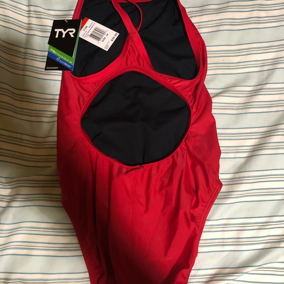 TYR lifeguard swim suit. Brand new never used - Picture 2 of 5